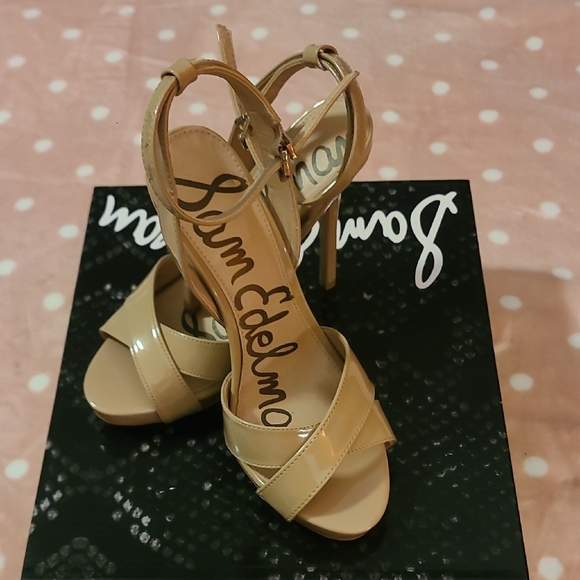 Sam Edelman Tan Women's Sandals - Picture 2 of 8